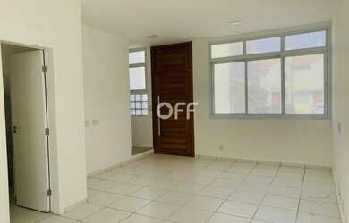 Imagem: A casa em condomínio possui 3 Dormitórios, 3 Banheiros, 2