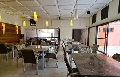 Imagem: O apartamento possui 4 Dormitórios, 5 Banheiros, 2 Vagas na