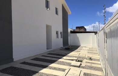 Imagem: A casa em condomínio possui 2 Dormitórios, 2 Banheiros, 1