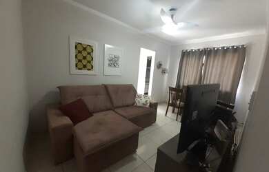 Imagem: O apartamento possui 2 Dormitórios, 1 Banheiro, 2 Vagas na