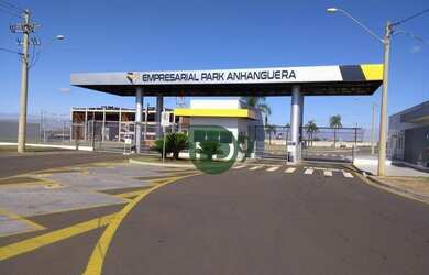 Imagem: O terreno possui 2.118m² de Área e está localizado em Jardim