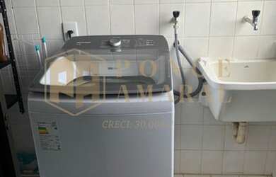 Imagem: O apartamento possui 2 Dormitórios, 2 Banheiros, 1 Vaga na