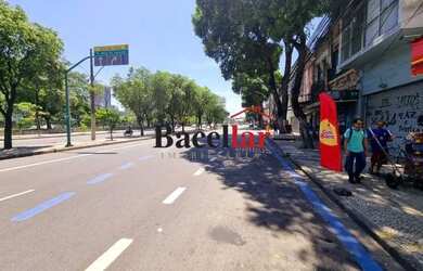 Imagem: O depósito possui 388m² de Área e está localizado em Estácio