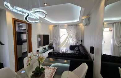 Imagem: A casa em condomínio possui 3 Dormitórios, 2 Banheiros, 2