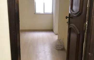 Imagem 2: Comercio ou Residencia. 37m² de Área, 1 Banheiroe1 Dormitório