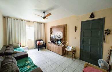 Imagem: A casa possui 3 Dormitórios, 4 Banheiros, 3 Vagas na garagem