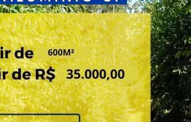 Imagem: O terreno possui 600m² de Área, Imóvel novo e está localizado