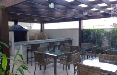 Imagem: O apartamento possui 1 Dormitório, 1 Banheiro, 1 Vaga na garagem