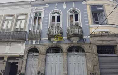 Imagem 2: Saúde Sobrado. 198m² de Áreae4 Banheiros