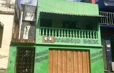 Imagem: A casa possui 3 Dormitórios, 2 Banheiros, 160m² de Área e