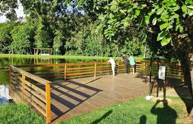 Imagem: O terreno possui 244m² de Área e está localizado em Setor