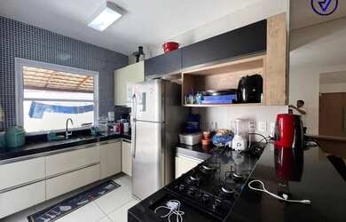 Imagem 7: CASA AMPLA COM 4 QUARTOS, 3 SUITES E DECK