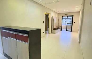 Imagem 3: Apartamento 2 Quartos à Venda na Vila Guilhermina, semi mobiliado