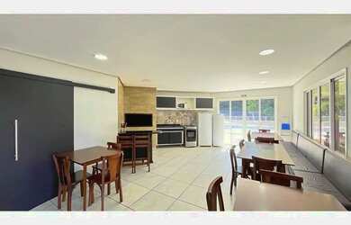 Imagem 7: Apartamento em Cavalhada. Piscina, 56m² de Área, 1 Banheiroe2 Dormitórios