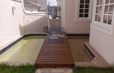 Imagem 4: Casa de alto padrão à venda no Centro de São Lourenço - MG