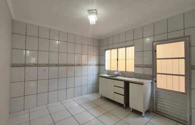 Imagem 4: Venda / Locação. Churrasqueira, 180m² de Área, 2 Vagas na garageme3...