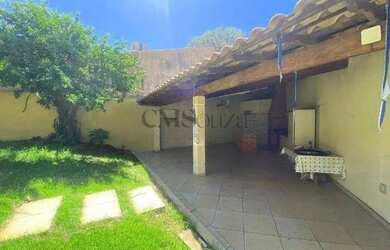 Imagem 4: Casa para alugar no Quebec 7 dormitórios (2 suítes), 360m², 4 vagas Londrina/PR