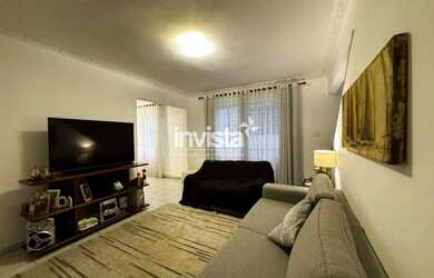 Imagem: A casa possui 4 Dormitórios, 2 Banheiros, 3 Vagas na garagem