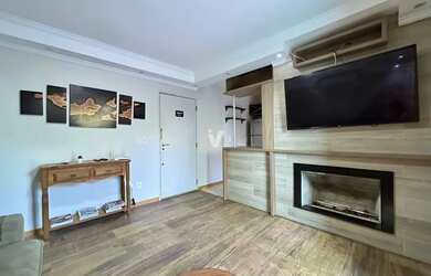 Imagem: O apartamento possui 2 Dormitórios, 2 Banheiros, 1 Vaga na