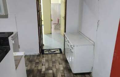 Imagem 5: ALUGO CASA NA AV. CONSTANTINO NERY