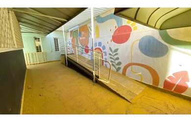 Imagem 6: Casa Comercial à venda - R$ 940.000,00 - 353,38m² de área construída...