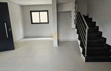 Imagem 4: SOBRADO A VENDA COM 3 DORMITÓRIOS EM SANTA FELICIDADE