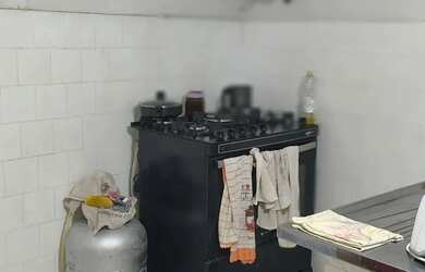 Imagem 6: Imóvel para venda possui 56 metros quadrados com 2 quartos em Prado -...