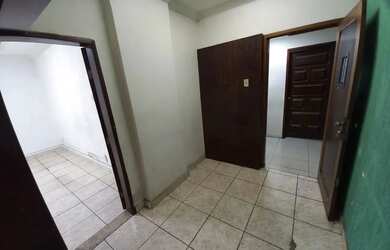 Imagem: O depósito possui 140m² de Área e está localizado em Centro