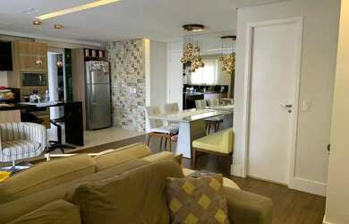 Imagem: O apartamento possui 2 Dormitórios, 2 Banheiros, 2 Vagas na