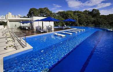 Imagem: O apartamento possui 4 Dormitórios, 5 Banheiros, 3 Vagas na