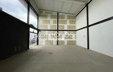 Imagem: O depósito possui 33m² de Área e está localizado em Tubalina