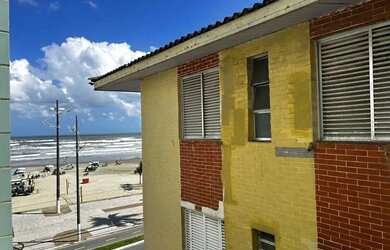 Imagem: O apartamento possui 1 Dormitório, 1 Banheiro, 40m² de Área