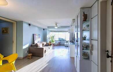 Imagem: O apartamento possui 3 Dormitórios, 2 Banheiros, 1 Vaga na