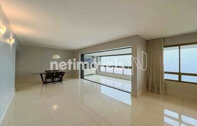 Imagem: Apartamento de Alto Padrão com Varanda Gourmet, 04 Quartos