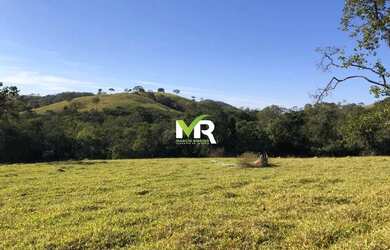 Imagem: A fazenda possui 203280m² de Área e está localizado em Pires