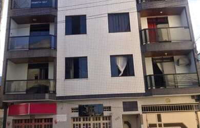 Imagem: O apartamento possui 2 Dormitórios, 1 Banheiro, 2 Vagas na