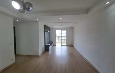 Imagem: O apartamento possui 3 Dormitórios, 1 Banheiro, 2 Vagas na