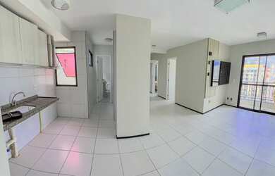 Imagem: O apartamento possui 3 Dormitórios, 3 Banheiros, 2 Vagas na