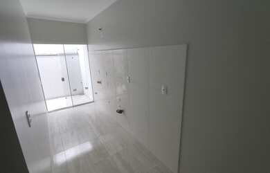 Imagem 4: JARAGUÁ DO SUL - Casa Padrão - JARAGUÁ 99