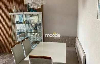 Imagem: O apartamento possui 2 Dormitórios, 2 Banheiros, 1 Vaga na