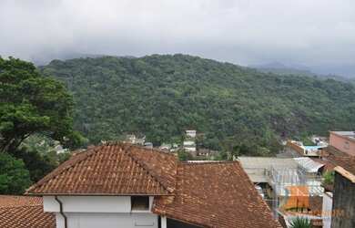 Imagem: A casa para alugar possui 4 Dormitórios, 3 Banheiros, 3 Vagas