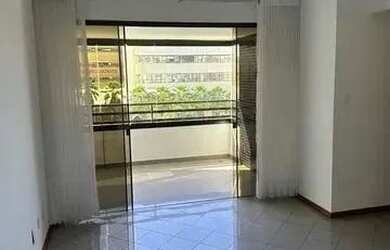 Imagem: O apartamento possui 1 Dormitório, 2 Banheiros, 1 Vaga na garagem