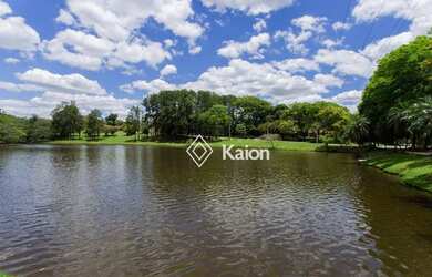 Imagem: A casa em condomínio possui 5 Dormitórios, 5 Banheiros, 5