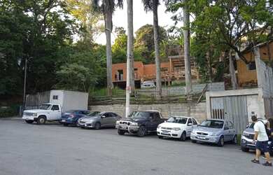 Imagem: O terreno possui 1.019m² de Área e está localizado em Chácaras