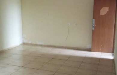 Imagem 9: Salãozinho com cozinha e wc Edicula nos fundos em Ipigua bairro Res Atenas