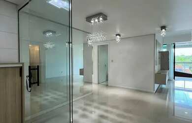 Imagem: O apartamento possui 3 Dormitórios, 4 Banheiros, 2 Vagas na