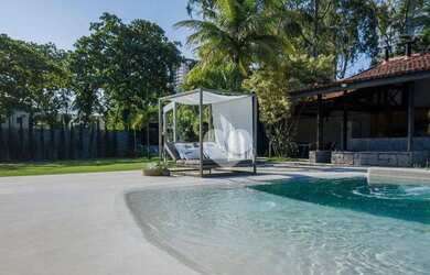 Imagem: A casa em condomínio possui 5 Dormitórios, 5 Banheiros, 5