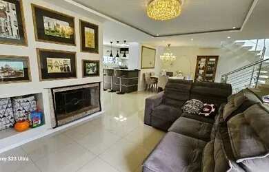 Imagem 8: Casa em Porto Alegre, no bairro Hípica, com 3 dormitório s , e 3 banheiros,...