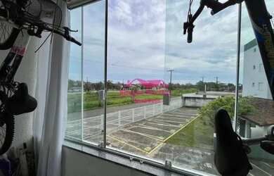 Imagem: O apartamento possui 2 Dormitórios, 1 Banheiro, 1 Vaga na garagem