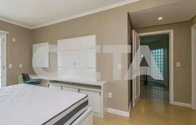 Imagem 10: Casa com 3 quartos e 5 banheiros no Alto Petrópolis